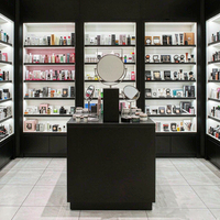 Aménagement de magasin de cosmétiques noir et blanc, présentoirs sur mesure pour maquillage, étagères LED, gondoles, comptoirs, équipement de magasin, OEM ODM