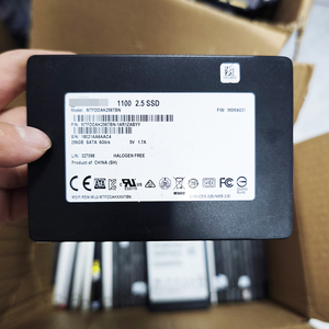 Disco Duro SSD de Segunda Mano al por Mayor, Unidad de Estado Sólido Interna SATA de 2.5 Pulgadas, 550 MB/s de Lectura, 500 MB/s de Escritura, 240 GB, 256 GB - Product Image 1