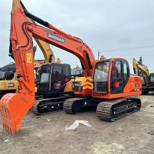 Excavadora Usada de Orugas Doosan DX150LC Coreana de 14 Toneladas, Eficiente y de Bajo Consumo, de Propiedad Propia, de Tamaño Mediano y Uso General, 0.58m - Product Image 1