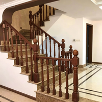 Rampe de clôture en bois massif, design courbé ou droit, pour intérieur et extérieur, personnalisable, vente en gros disponible