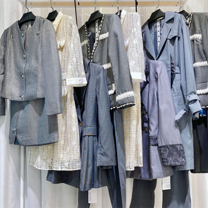 <span class=keywords><strong>2022</strong></span> Design de mode d'occasion de haute qualité vêtements pour femmes en gros Stock vente en vrac vêtements - Product Image 6