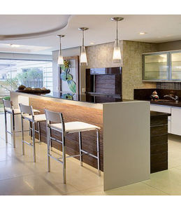 <span class=keywords><strong>Bancone</strong></span> <span class=keywords><strong>Bar</strong></span> <span class=keywords><strong>Lineare</strong></span> Moderno su Misura in Pietra Artificiale Eco-Friendly con LED per Uso Commerciale in Hotel e Agriturismi - Product Image 2