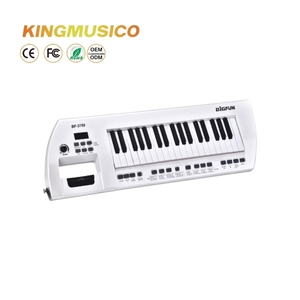 <span class=keywords><strong>คีย์บอร์ด</strong></span>อิเล็กทรอนิกส์สไตล์กีตาร์แบบพกพา37คีย์พร้อมการรักษาขนาดเล็กดีไซน์สะพายไหล่ - Product Image 1