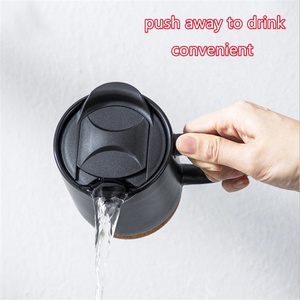 Nhà Sản Xuất Gốm Tốt Nhất Sản Phẩm Bán Chạy Tazas Biểu Tượng Tùy Chỉnh Màu Đen Mờ Decal 12Oz Cà Phê Nút Chai Cốc Gốm Với Nút Chai Cơ Sở - Product Image 5