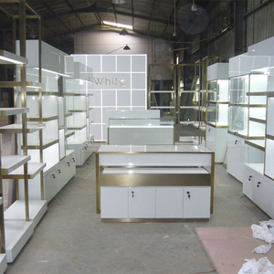 Tùy chỉnh thiết kế đơn giản tường kính trưng bày tủ trưng bày đồ trang sức cho cửa hàng và trưng bày showroom đồ trang sức - Product Image 3