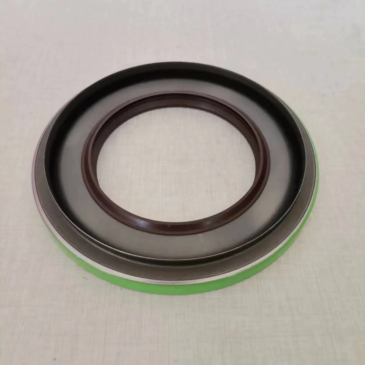 Manufacturer supply for Mercedes-Benz differential oil seal 0249974647 905.920 01031604B