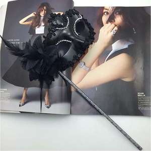 Masque de fête de mascarade pour femmes vénitiennes sur bâton demi-visage fleur masque pour les yeux tenu dans la main bal de danse pour Halloween noël - Product Image 3