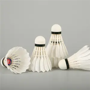 En kaliteli kaz tüyü badminton topları profesyonel oyuncu için sınıf yy AS50 rsl astar A + 600