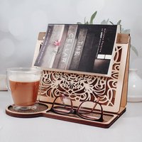 Table de chevet en bois de noyer avec design unique Art déco découpé au laser cadeau de décoration pour les amoureux des livres, les mamans à l'anniversaire
