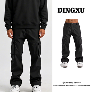 <span class=keywords><strong>Pantaloni</strong></span> <span class=keywords><strong>Cargo</strong></span> Neri da Uomo, Vestibilità Rilassata, Gamba Dritta, Tasche a Patta, Tasche Oblique, Cucitura Centrale, <span class=keywords><strong>Elastico</strong></span> Laterale in Vita - Product Image 3