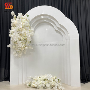 Arco de Hierro Blanco en Capas 3D con Diseño Personalizado SMOOTH para Fondo de Boda - Product Image 1