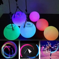 Yeni aydınlık Led Poi topları çok renkli LED hokkabazlık topu LED Poi