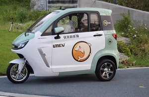 สกู๊ตเตอร์สามล้อ Urban Curiser L2E ดีไซน์ตัวถังปิด สำหรับการเดินทางในเมือง - Product Image 2