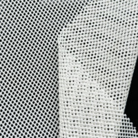 Tissu en maille hexagonale 100% polyester 135 g/m² 160 cm respirant, faiblement élastique, lavable, anti-rétrécissement, doublure pour vêtements de sport, manteaux et chapeaux