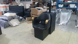 Sillón de Peluquería Profesional de Alta Calidad, Moderno y de Lujo, en Cuero Sintético Ajustable y Ecológico - Product Image 3