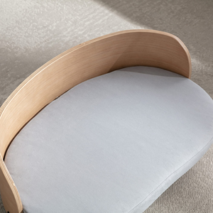 견고한 원목 프레임과 벨벳 쿠션을 갖춘 모던 럭셔리 하이백 반려동물 소파 베드 - 강아지 및 고양이용 - Product Image 4