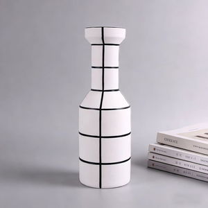 Vase à fleurs en résine géométrique abstraite de style minimaliste moderne, décoration de bureau, vase à grille artisanal pour <span class=keywords><strong>salon</strong></span> moderne - Product Image 5