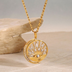 Collier Pendentif Monnaie Œil de Diamant Tendance Personnalisé de Haute Qualité, Plaqué Or 18K, Acier Inoxydable, Chaîne à Maillons Strass, Étanche - Product Image 1