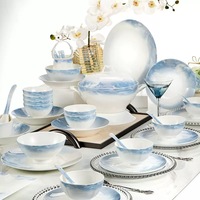 Service de table en porcelaine de luxe éthéré, motif marbre bleu, nouveau style chinois moderne, dégradé aquarelle, assiettes et bols en porcelaine fine