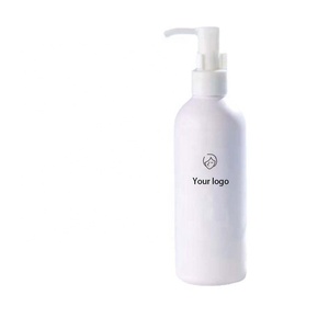 Meilleure vente de lotion corporelle blanchissante et hydratante pour la peau en 7 jours Lait OEM de marque privée infusé à la vitamine C pour éclaircir la peau noire - Product Image 1