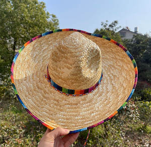 หมวกสานทรงโซมเบรโรปีกกว้างสไตล์เม็กซิกันจากหญ้าธรรมชาติ <span class=keywords><strong>สำหรับ</strong></span>งานฮาโลวีน งานรื่นเริง งานแสดง และงานเทศกาลต่างๆ พร้อมริบบิ้นสีรุ้ง - Product Image 1