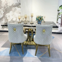 Ensemble de table et chaises de salle à manger modernes de luxe avec plateau en marbre doré de qualité supérieure, pieds en acier inoxydable, 8 places pour appartement et villa