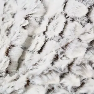 Venta al por mayor sofá grande nido sofá oso pata forma perro gato cama invierno cálido mascota cesta algodón fibra Material felpa invierno Animal cama - Product Image 6