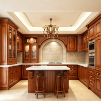 Meubles de cuisine de luxe en bois massif sculpté à la main, style campagnard traditionnel, ensemble de cuisine pour grand projet de villa, OEM ODM personnalisé