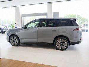 2025年版 深蓝汽车N8L旗舰版 灰色插电式混合动力汽车 三电机四轮驱动 230公里 DiSus-A空气悬架 DiPilot300 ADAS - Product Image 4