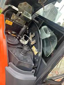 รถขุดไฮดรอลิกแบบตีนตะขาบ HITACHI ZX35U มือสอง ขนาด 3.5 ตัน พร้อมใช้งาน 100% จัดส่งทั่วโลก คุณภาพสูง - Product Image 4