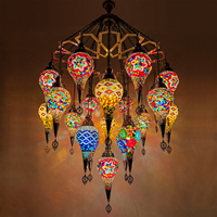 Pendentif en montgolfière turque de Cappadoce à 21 lumières pour les restaurants spécialisés, les cafés, les hôtels et les auberges.