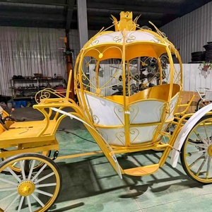 Carrozza a Tema Fantastico a Forma di Zucca per Eventi Matrimoniali Romantici - Product Image 3