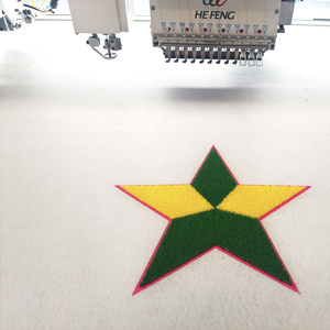 Machine à broder industrielle en chenille personnalisable pour diverses applications de broderie textile - Product Image 5