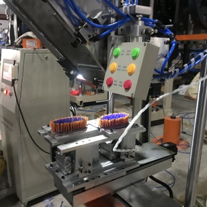 Tùy Chỉnh Tự Động 2 Trục 1 <span class=keywords><strong>Tufting</strong></span> Bàn Chải Phẳng Làm Máy Vải Làm Sạch Bàn Chải <span class=keywords><strong>Tufting</strong></span> Máy Giày Bàn Chải Máy - Product Image 4