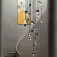 Nouvel arrivage Salon d'hôtel Duplex Loft Long escalier Boule de verre personnalisée de luxe moderne Lustres personnalisés