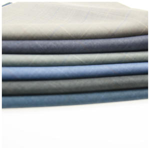 Tissu uniforme en viscose et polyester Toyobo, flexible et fluide, pour costumes d'acteurs et de performeurs de scène - Product Image 6