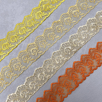 Dentelle brodée en polyester 16 couleurs Fleur en relief écologique de 4cm pour la décoration intérieure Vêtements doux