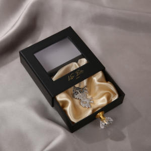 Caja de Joyería con Cajón Deslizable Hecha a Mano con Logotipo Personalizado para Colgante, Pulsera, Collar, Caja de Joyería de Papel con Ventana de PVC Transparente - Product Image 6