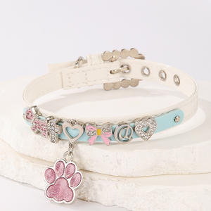 ปลอกคอสุนัขแบบริบบิ้นประดับเพชรสวยงาม เป็นมิตรกับสิ่งแวดล้อม ดีไซน์ PU สวมใส่สบาย สำหรับชิวาวาและสุนัขพันธุ์เล็ก จำเป็นต้องมี - Product Image 3