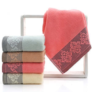 TX7424 <span class=keywords><strong>Toalla</strong></span> de cara de giro suave <span class=keywords><strong>Toalla</strong></span> de <span class=keywords><strong>playa</strong></span> de algodón Jacquard congelado Patrón sólido para el baño del hogar o uso al aire libre para Navidad - Product Image 3