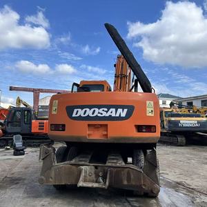 Excavatrice sur roues Doosan DH210W-7, 21 tonnes, équipement de construction, modèle d'occasion 2018, moteur PLC - Product Image 2