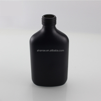 Bouteille en verre noir mat réutilisable de 100ml 200ml 250ml avec impression de logo personnalisée bouteille de café en verre à froid avec couvercle à vis noir