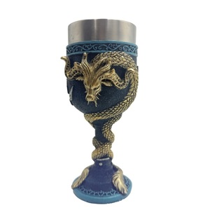 <span class=keywords><strong>Verre</strong></span> <span class=keywords><strong>à</strong></span> <span class=keywords><strong>vin</strong></span> vintage personnalisé Handslove en acier inoxydable, motif dragon ailé bleu antique, épée de collection, 201-300 ml, vente en gros - Product Image 2