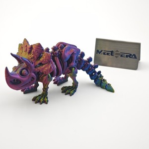 Modelos de Dinosaurios y Rinocerontes Impresos en 3D con Degradado de Color, Figuras de Juguete Impresas en 3D de Acero Inoxidable, Capacidades de Micromecanizado - Product Image 3
