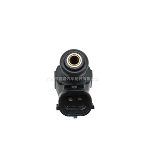 Inyector de Combustible Fiat 35310-03200, Pieza Automotriz de Plástico - Product Image 5