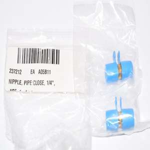 Banyak <span class=keywords><strong>2</strong></span> buah Fitting Pipa Nipple 1/4 BARU Penutup Pipa - Product Image 1