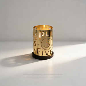 ฝาครอบตะเกียงโลหะกลวง - ลายตัวเลข 5 และลายตัวอักษร สีทอง อุปกรณ์ตกแต่งเทียนสำหรับสร้างบรรยากาศอบอุ่นในบ้าน - Product Image 2