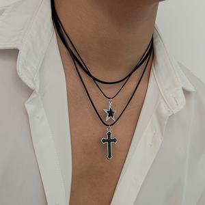 Juego de 3 Collares con Colgante de Estrella/Cruz con Incrustaciones de Diamantes de Imitación Estilo Hip Hop para Hombre, Cadenas de Clavícula Punk, Accesorios de Joyería, Regalo - Product Image 2