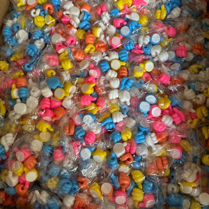 Crochet mural adhésif multifonction Proins pour câbles, clips organisateurs et porte-clés – Vente en gros - Product Image 5