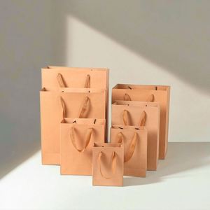 Bolsa de Papel Personalizada con Logotipo Impreso, Bolsas de Papel Kraft Ecológicas, Bolsa de Compras de Papel con Asa - Product Image 2